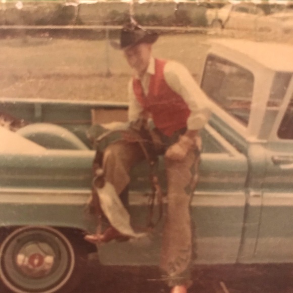 Meet your Posher, Bill - Picture 2 of 5